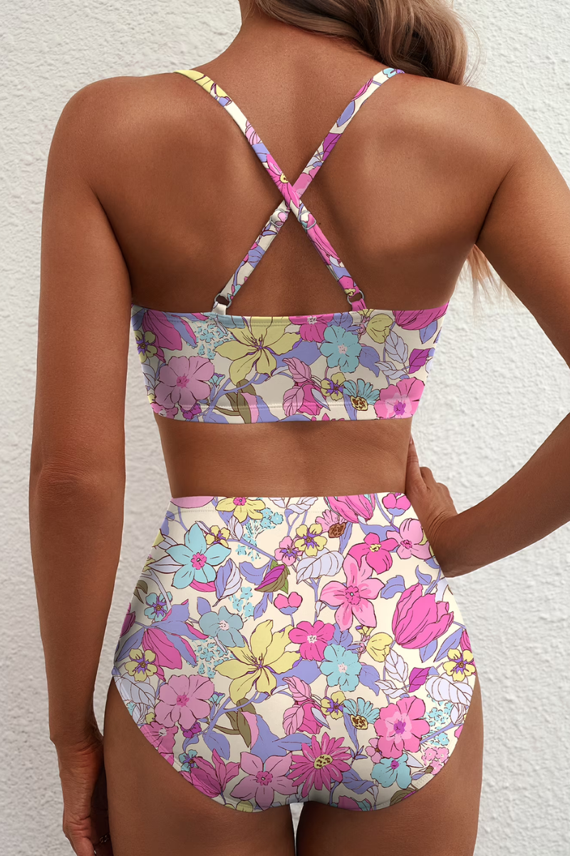 Damen Bikini mit figurformender Taille und komfortabler Konstruktion