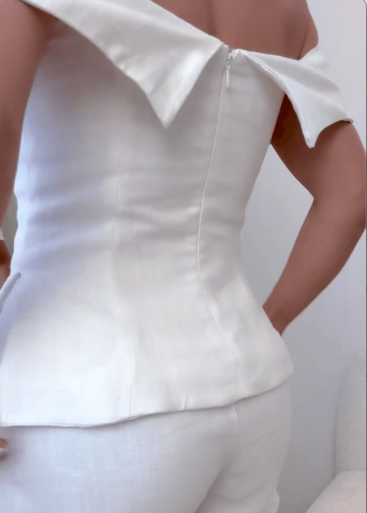 Women's Two-Piece Cotton and Linen Set with Short Top and Pants