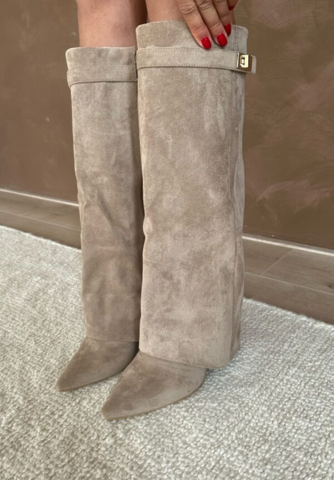 Damen Trendige Stiefeletten mit Eleganten Details und Komfortabler Konstruktion