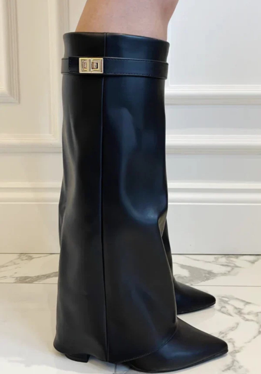 Damen Trendige Stiefeletten mit Eleganten Details und Komfortabler Konstruktion
