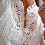 Damen Bluse mit Blumenmuster und Spitzen-Details