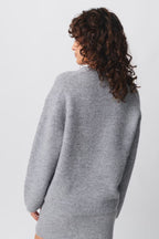 Damen weicher Strickpullover mit elegantem Schnitt