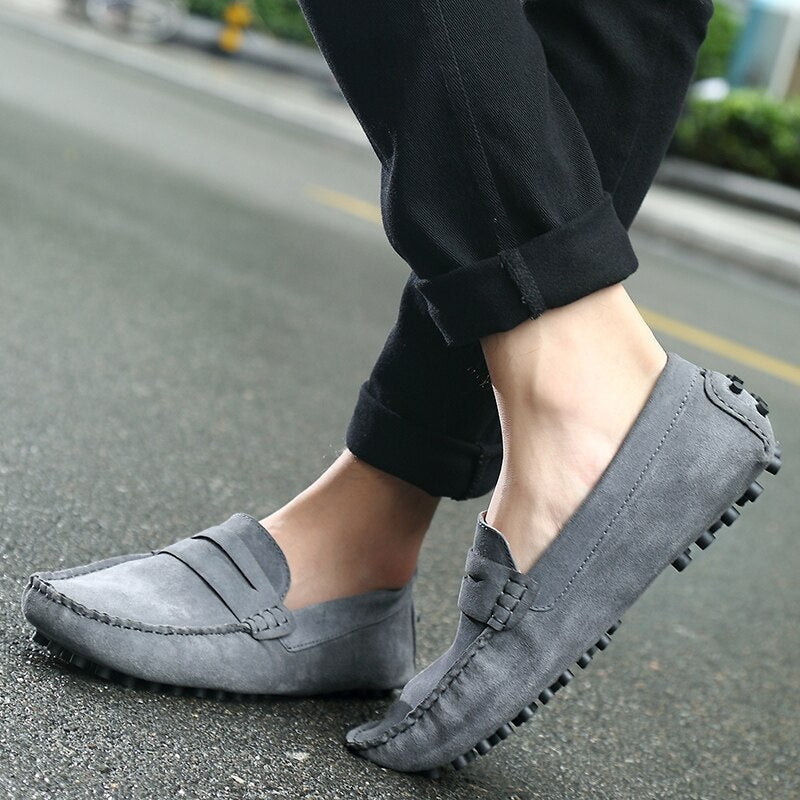 Męskie Zamszowe Loafersy Slip‑On o Eleganckiej, Casualowej Linii