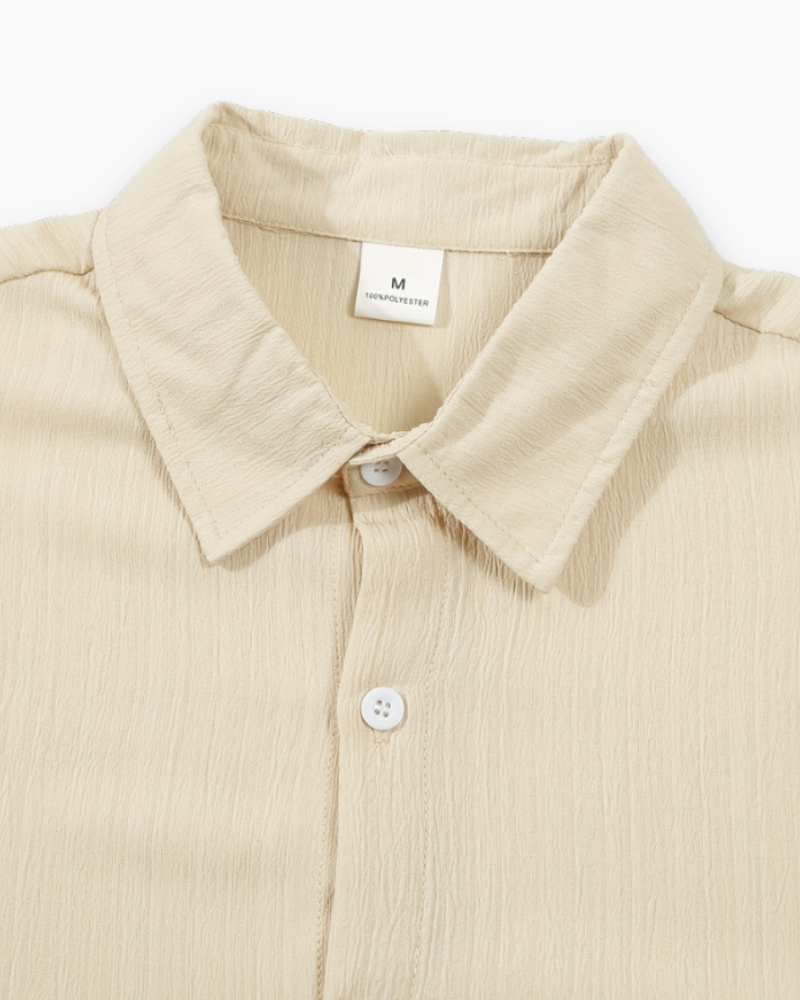Men's Summer Set with Short Sleeves and Shorts with Casual Design