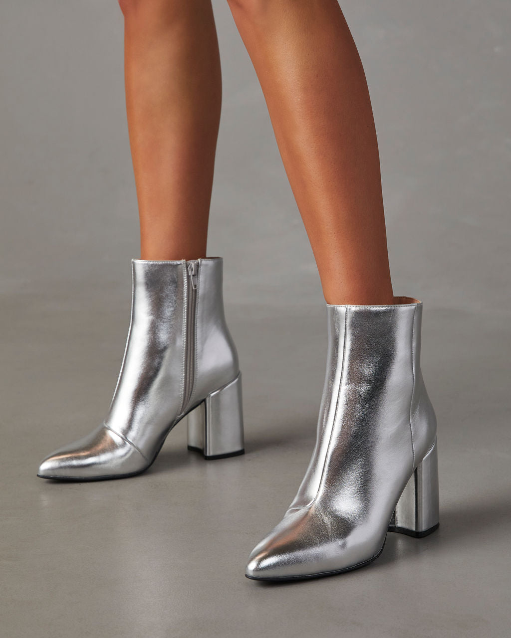 Damen Stiefeletten mit breitem Absatz und metallischem Finish