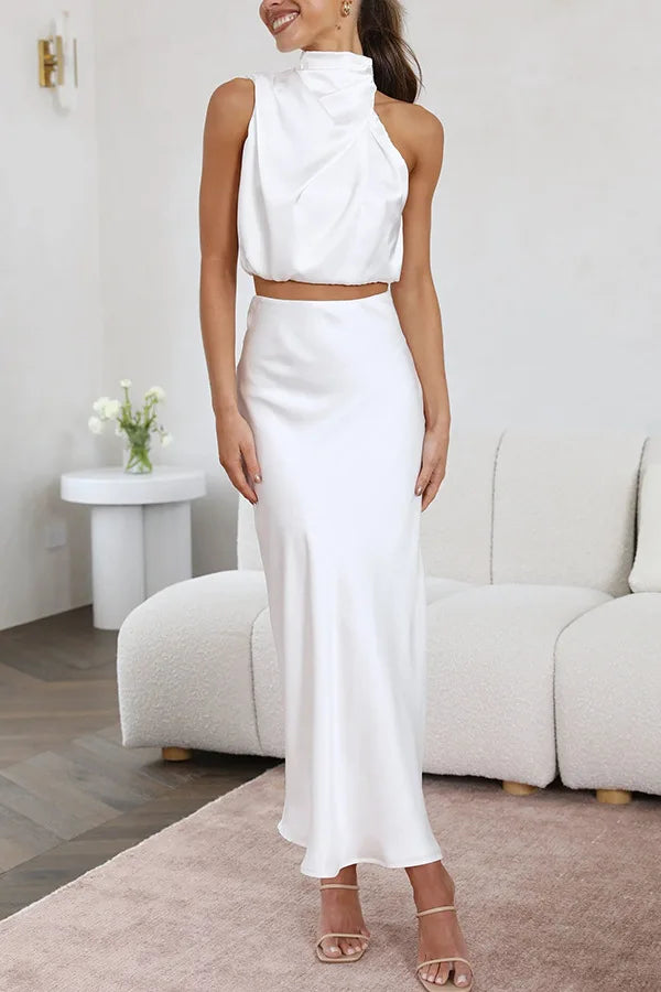 Damska Sukienka Satynowa Halter Maxi o Zwiewnej Konstrukcji