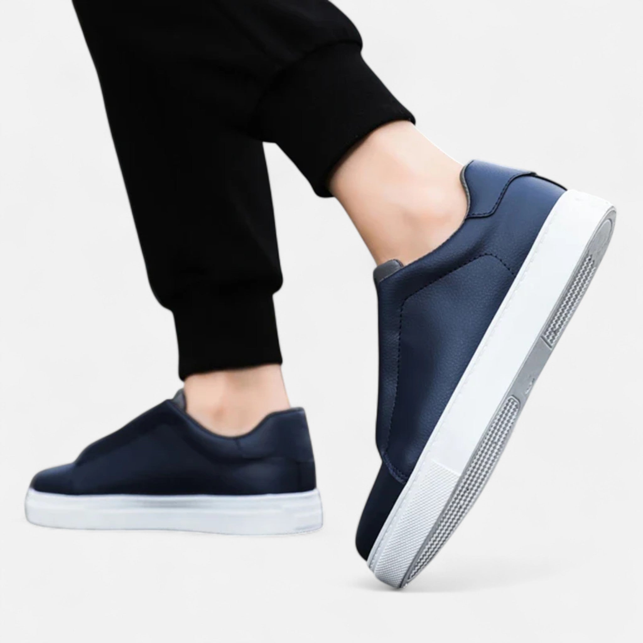Męskie Sneakersy Slip‑On ze Skórzaną Cholewką i Wsparciem Łuku