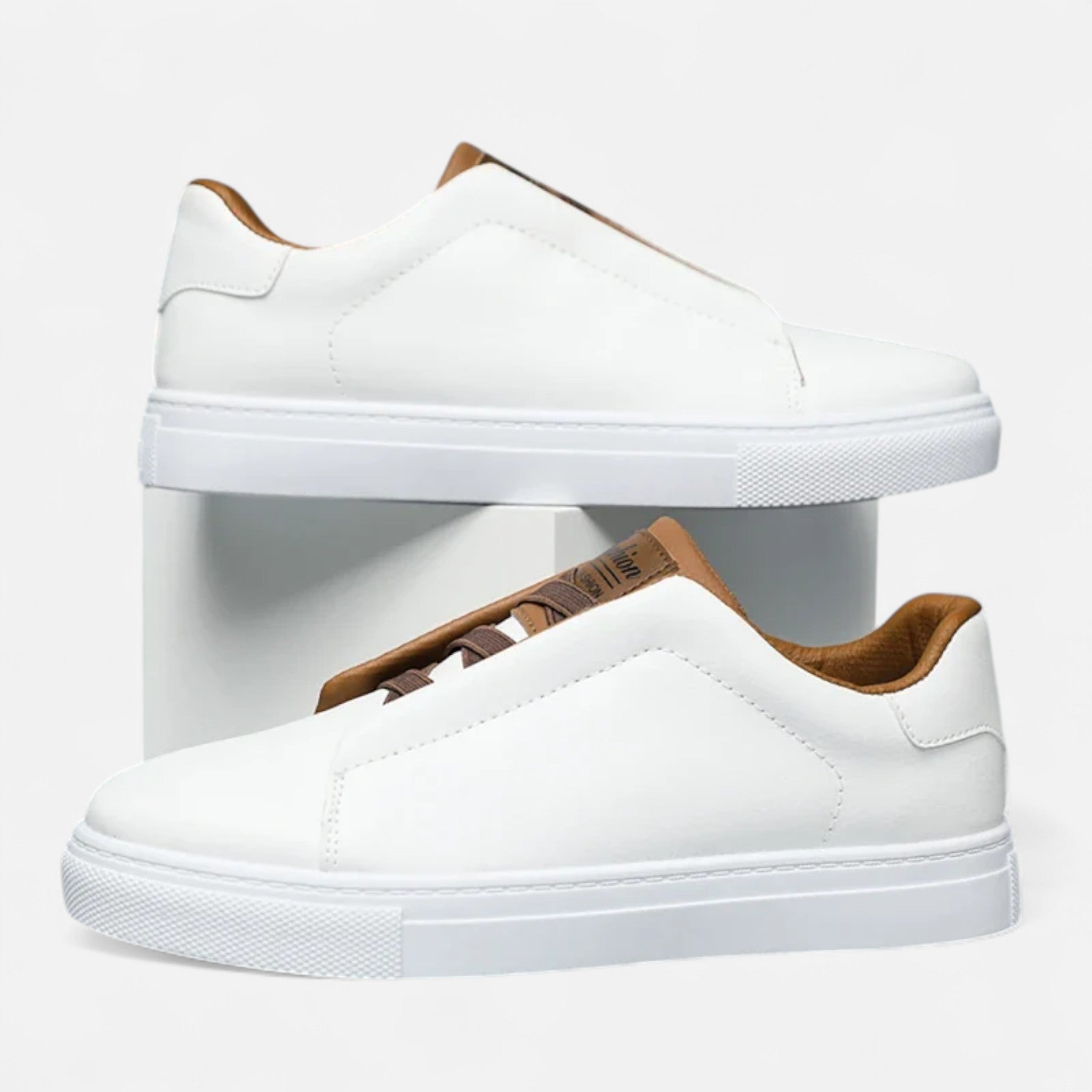 Męskie Sneakersy Slip‑On ze Skórzaną Cholewką i Wsparciem Łuku