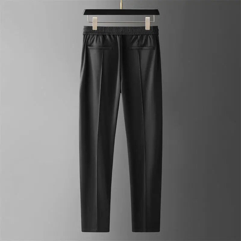 Herren Zweiteiler mit modern-eleganter Linie