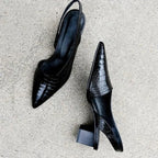 Damen Orthopädische Pumps mit Krokostruktur und Stabilem Absatz