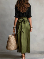 Damen Zweiteiler mit locker geschnittener Bluse und Midi-Rock mit hohem Bund