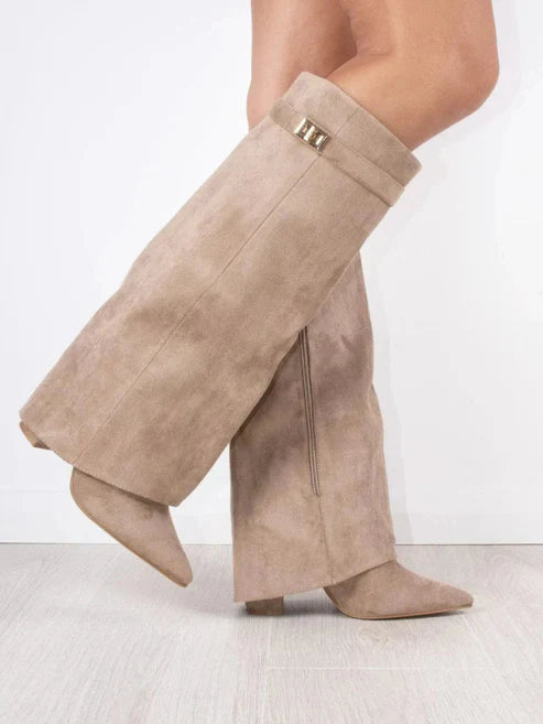 Damskie wysokie kozaki z klapką eleganckie ponadczasowe buty