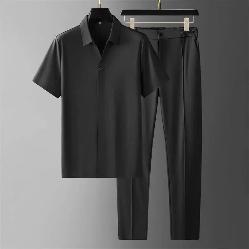 Men's Two-Piece Set with Modern, Elegant Line