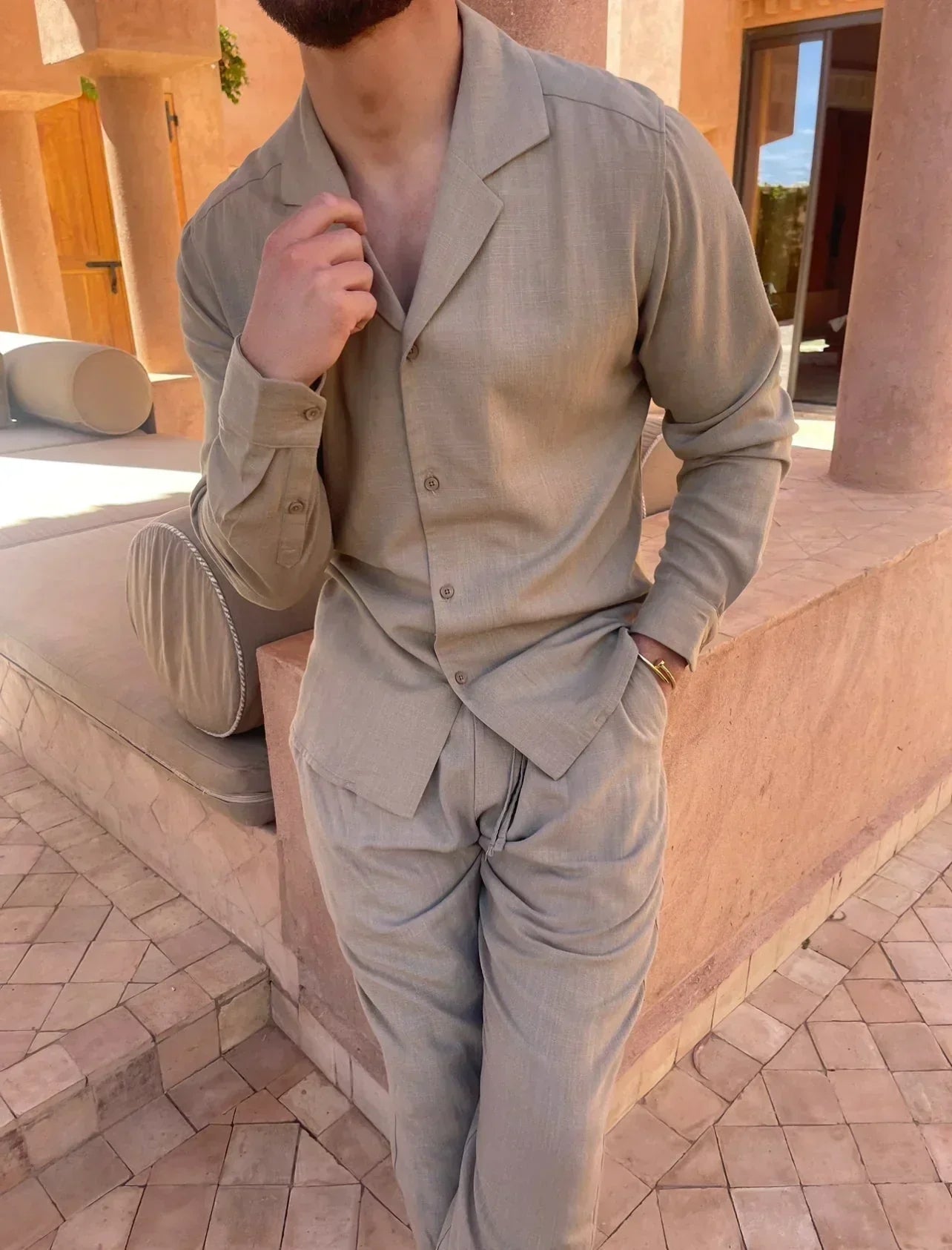 Men's Linen Set with Lightweight and Breathable Construction