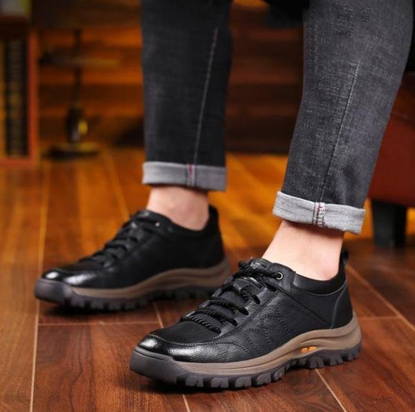 Elegante Herren komfortable Schuhe mit ergonomischer Konstruktion
