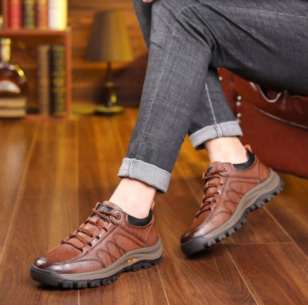 Elegante Herren komfortable Schuhe mit ergonomischer Konstruktion