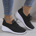 Damen Wildleder Plateau-Sneaker mit atmungsaktivem Schaft und innerem Keilabsatz