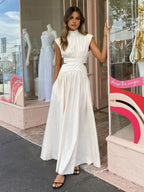Elegantes Damen-Maxikleid mit Stehkragen-Ausschnitt