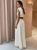 Elegantes Damen-Maxikleid mit Stehkragen-Ausschnitt