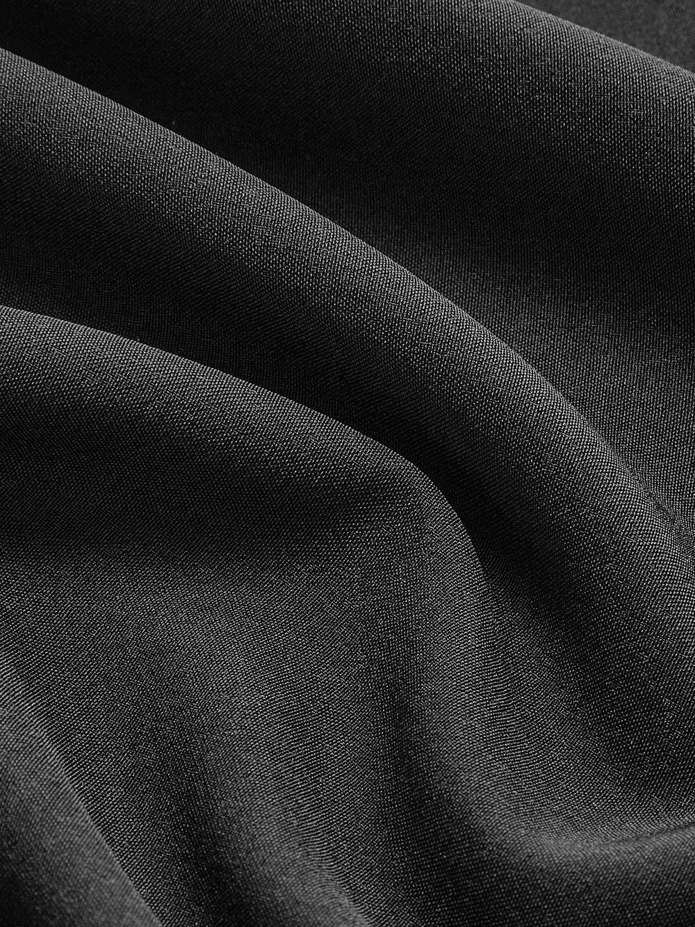 Elegantes Damen-Maxikleid mit Stehkragen-Ausschnitt